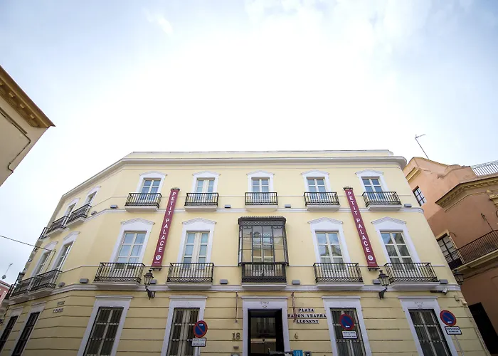 Petit Palace Santa CruzHotel Seville